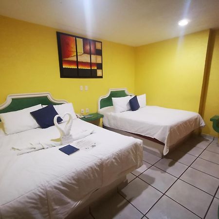 Casa Real Hotel Poza Rica Bagian luar foto