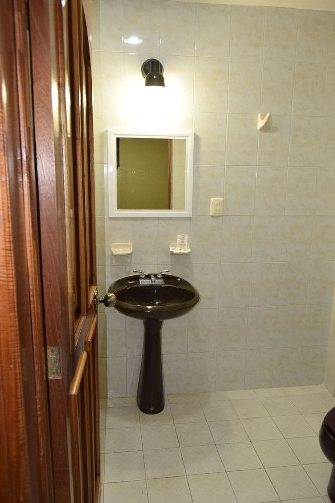 Casa Real Hotel Poza Rica Bagian luar foto
